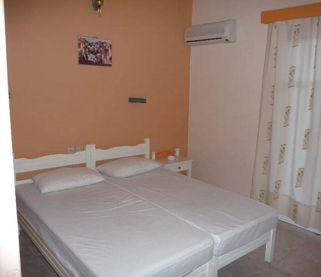 Картинка Rose Garden Apartment Hotel 2*